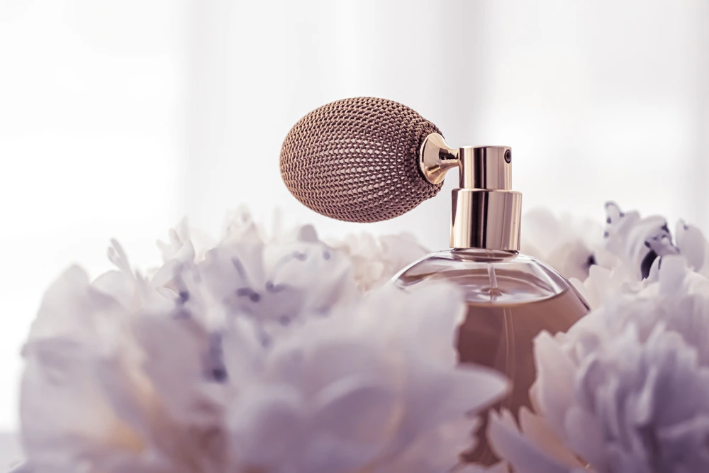 العطر الأغلى دائماً هو الأفضل جودة وهمٌ تسويقي أم حقيقة؟