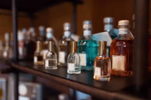 Perfume Visual Merchandising: How to Drive Customers' Attention 3 Essential Fixtures and Perfume Store Furniture